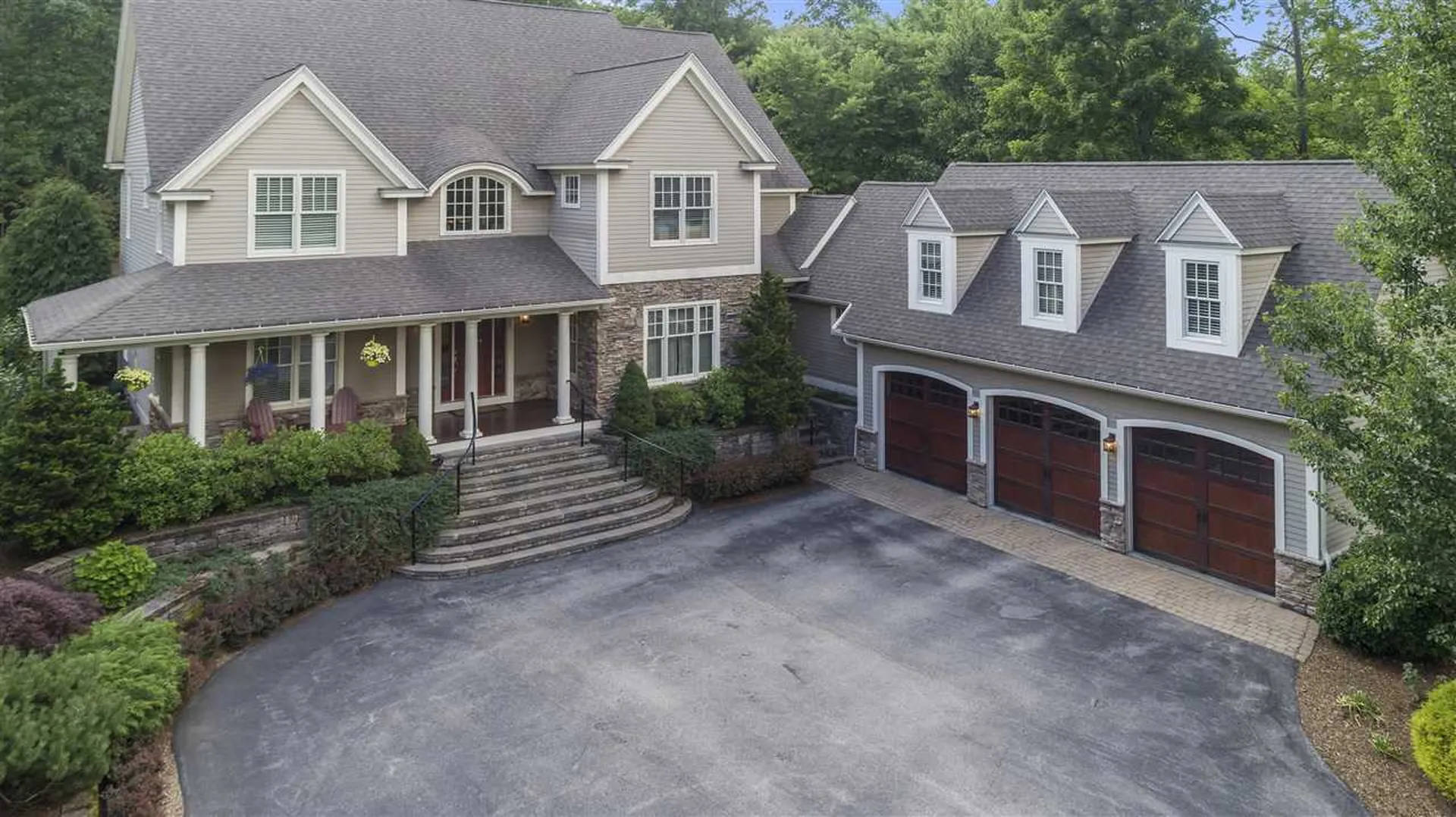106 Long Hill Road Hollis NH 03049
