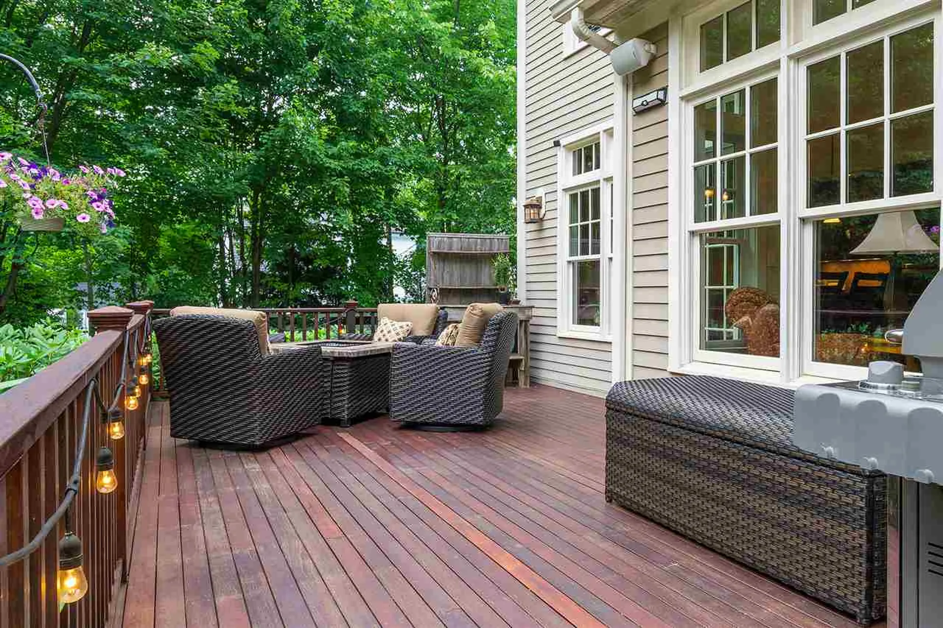 106 Long Hill Road Hollis NH 03049