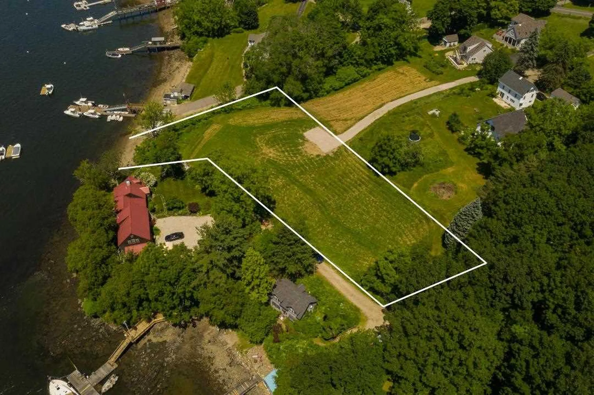 197 Pleasant Street Eliot ME 03903