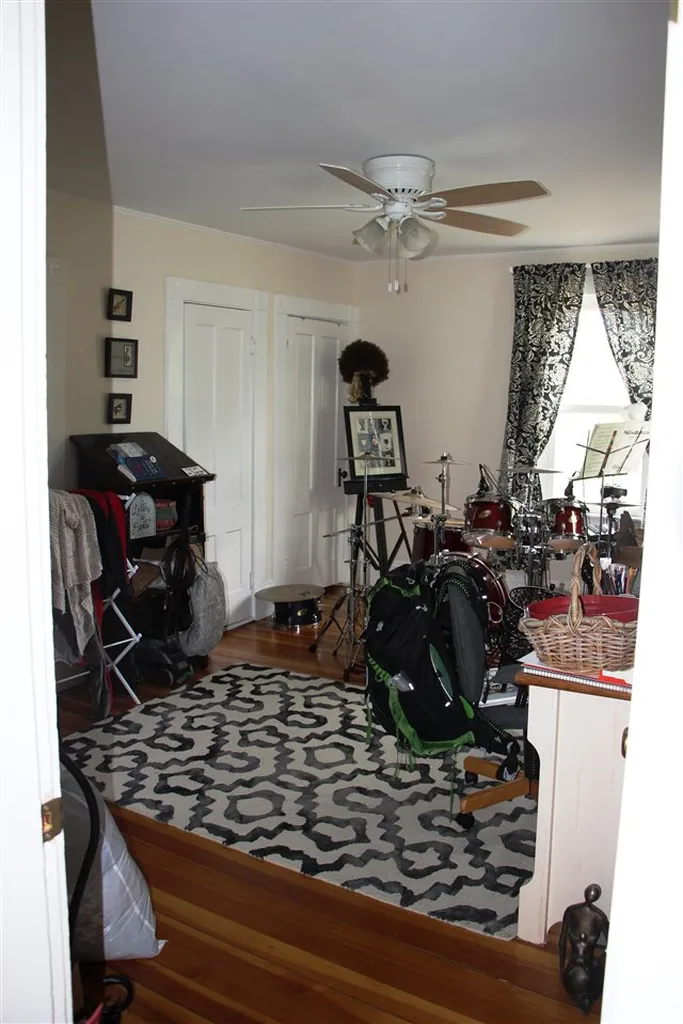 7 Pine Avenue Keene NH 03431