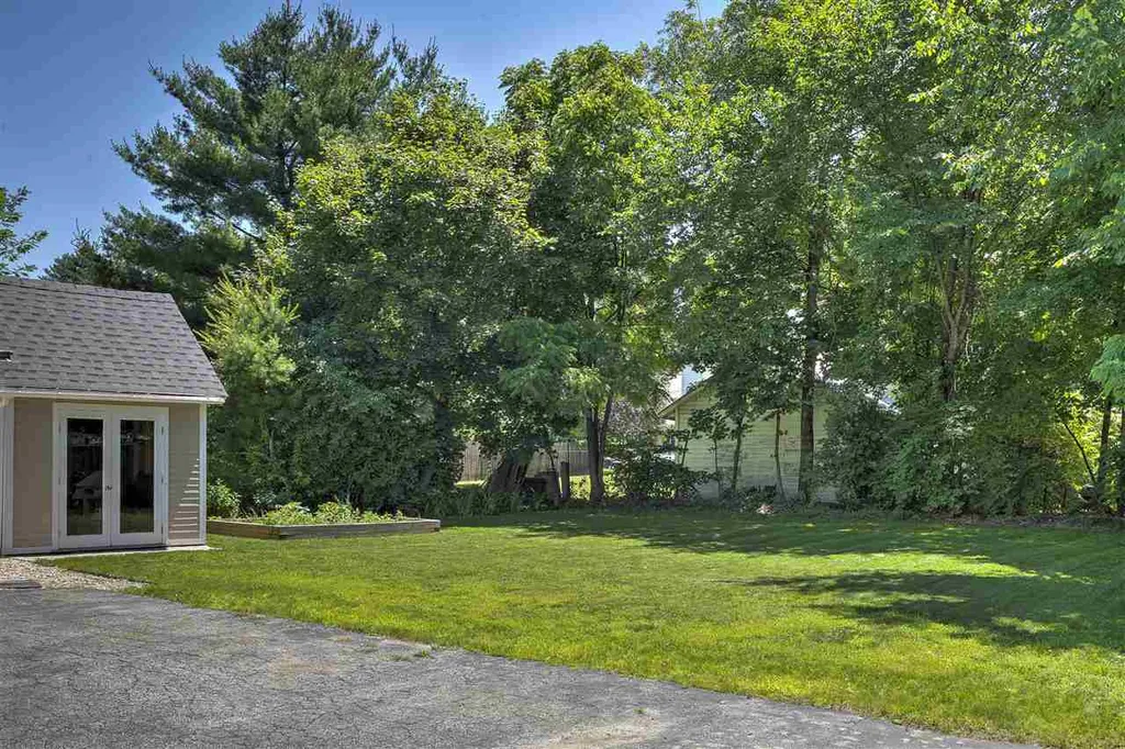 7 Pine Avenue Keene NH 03431