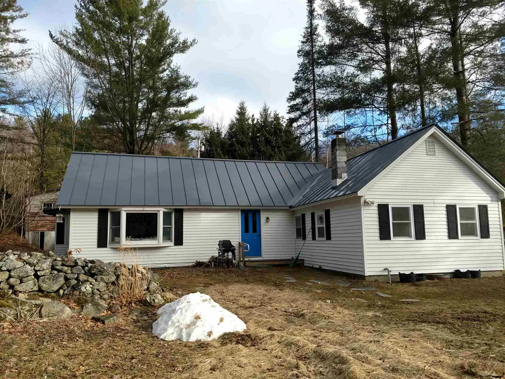 741 Journeys End Mendon VT 05701