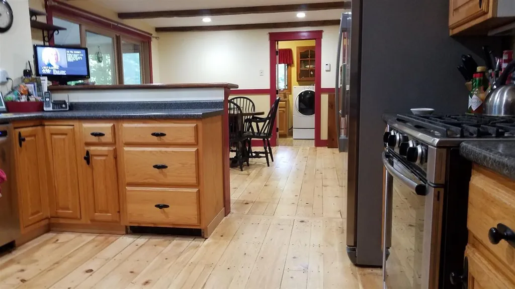 5 Loon Street Wolfeboro NH 03894