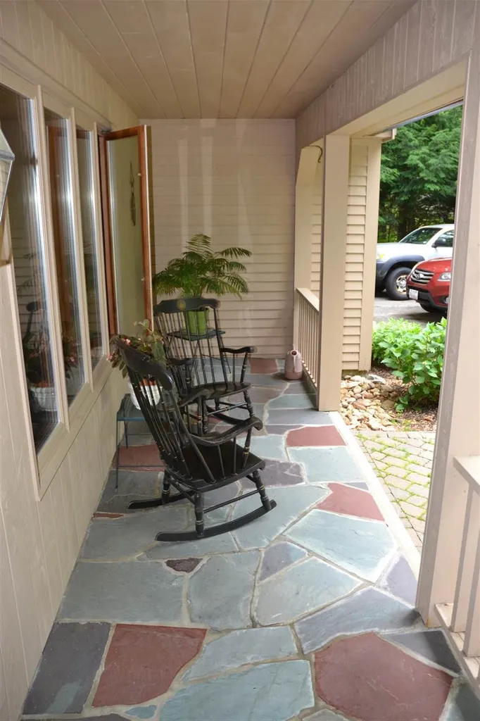 5 Loon Street Wolfeboro NH 03894