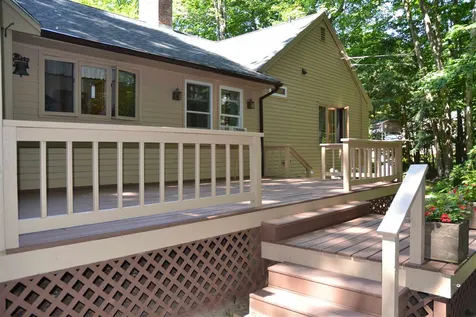 5 Loon Street Wolfeboro NH 03894
