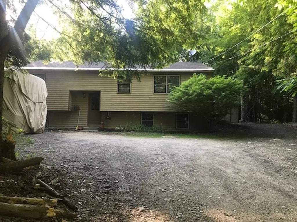 636 Main Street Rindge NH 03461
