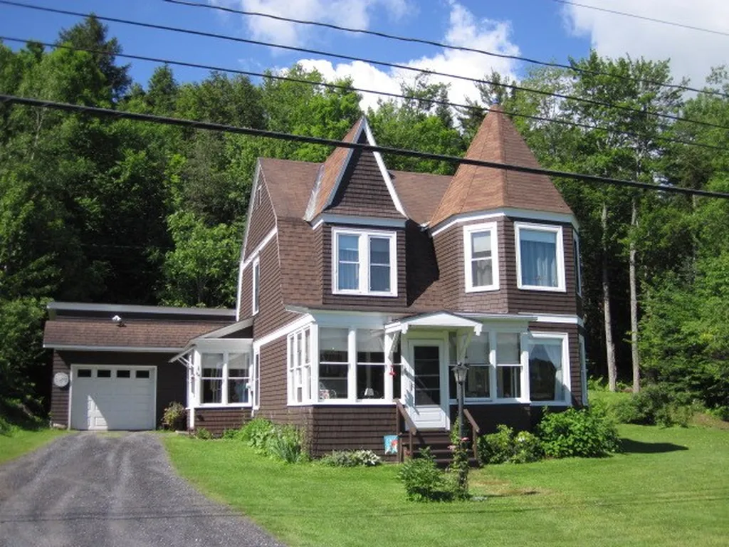 164 Glenside Avenue Hardwick VT 05843