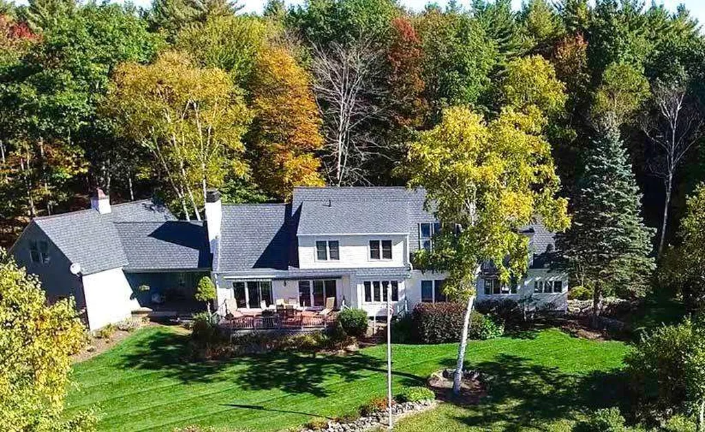 47 Lake Country Road Meredith NH 03253