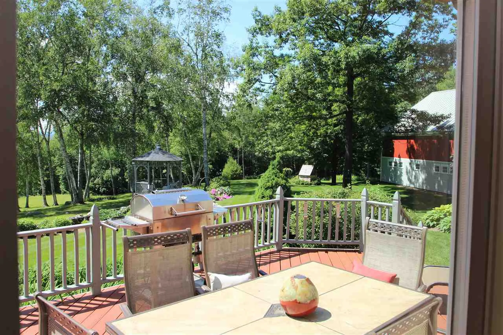 47 Lake Country Road Meredith NH 03253