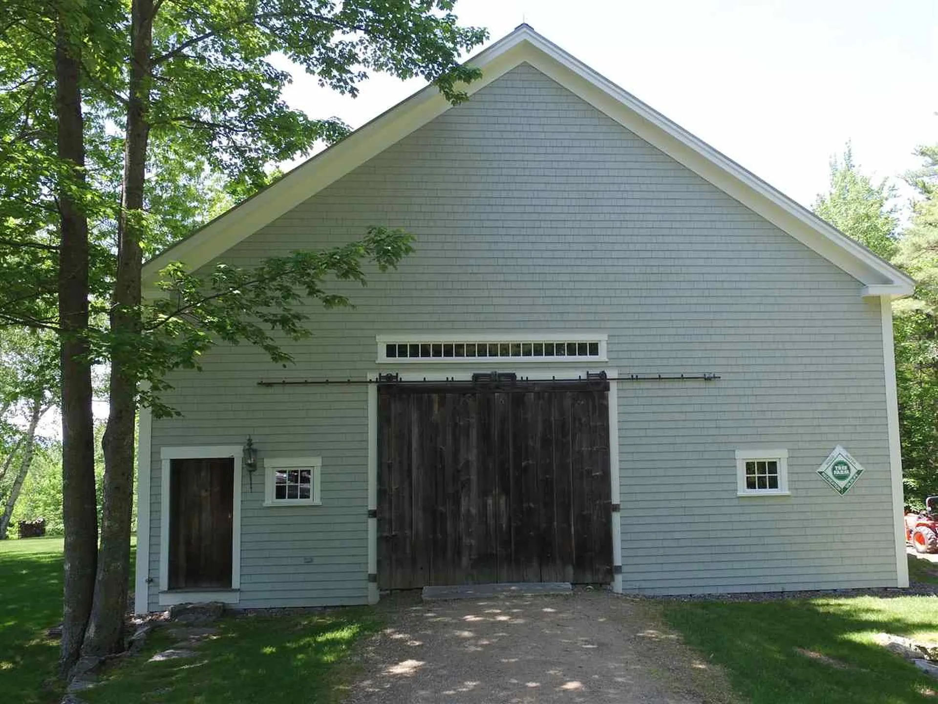 47 Lake Country Road Meredith NH 03253