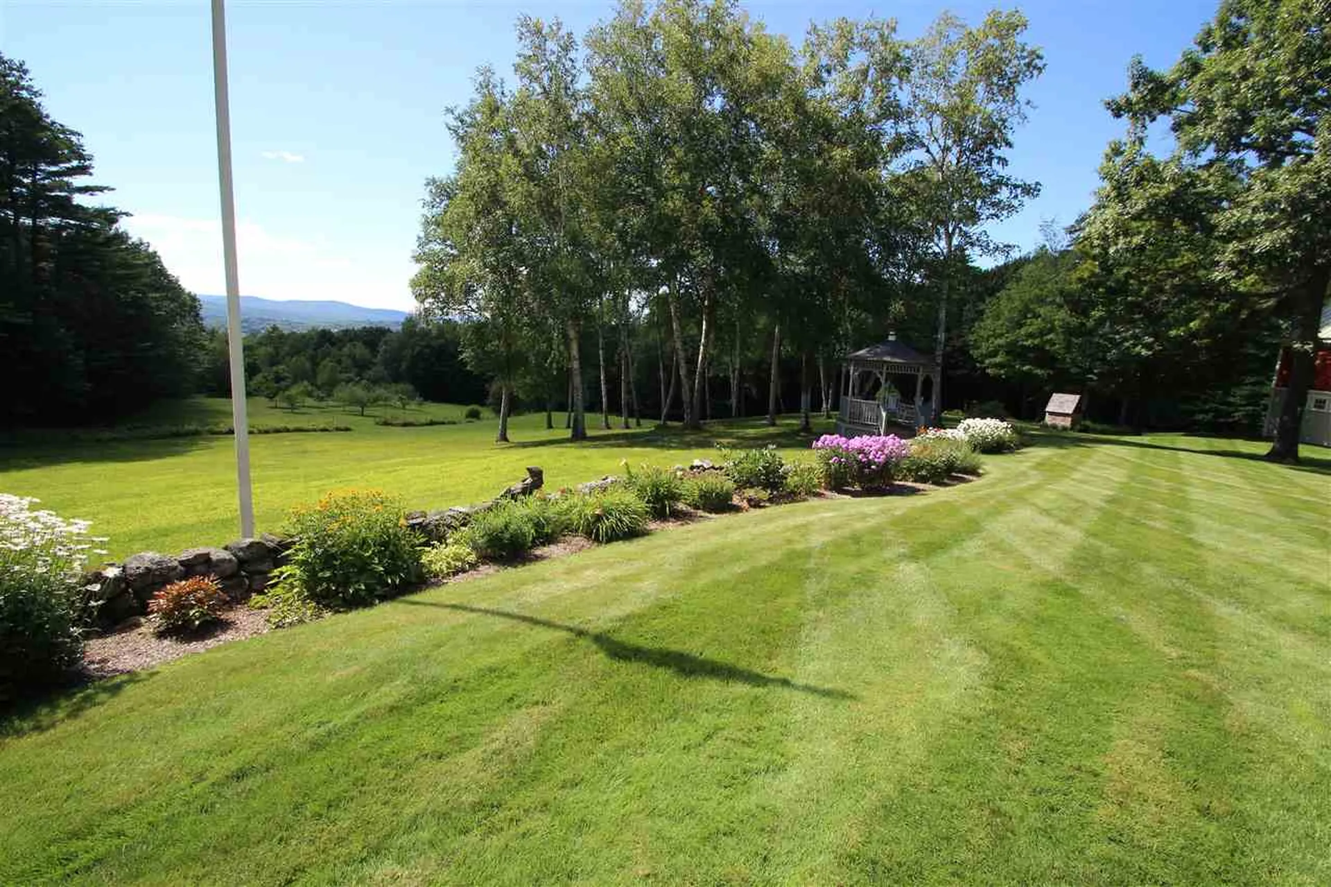 47 Lake Country Road Meredith NH 03253