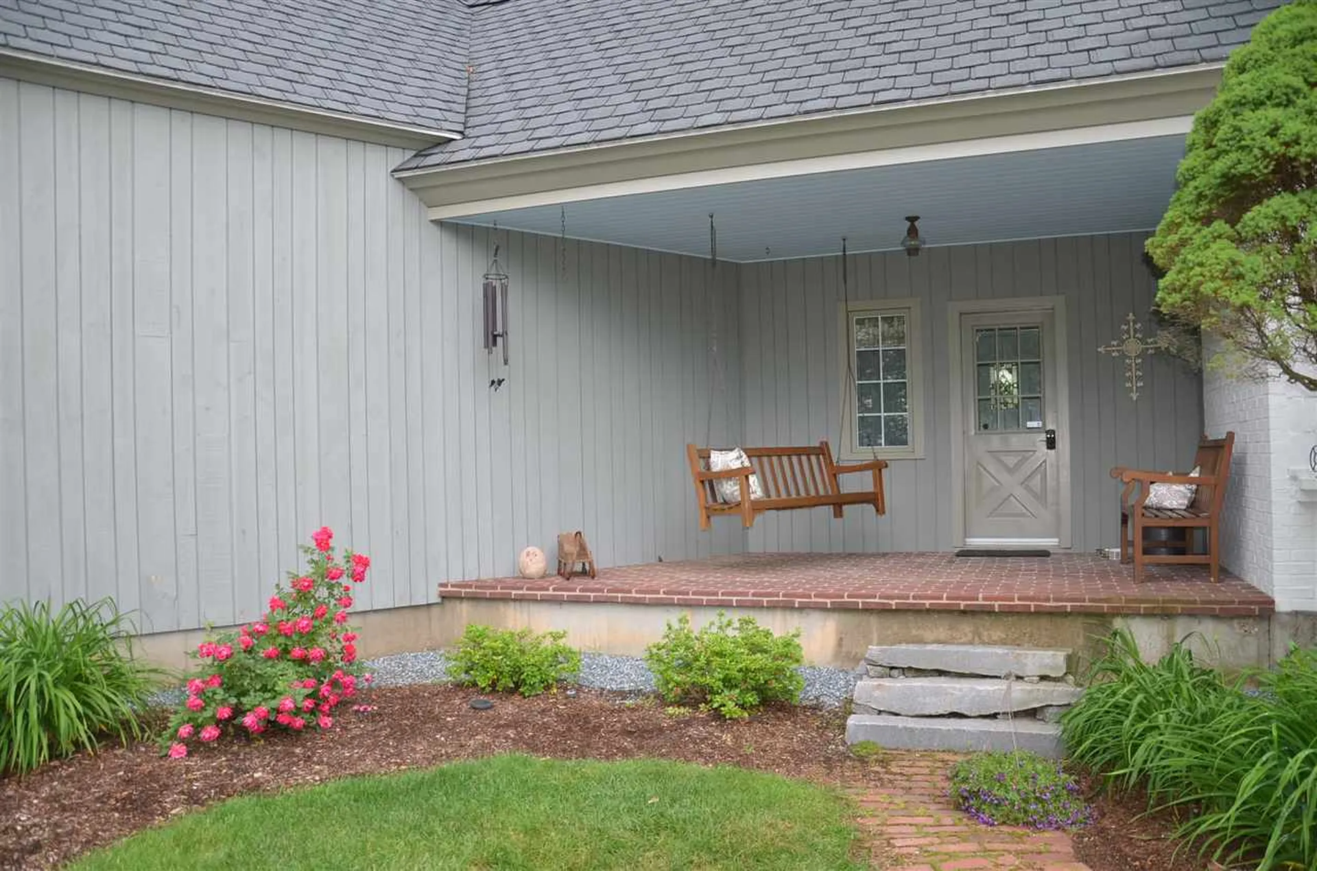 47 Lake Country Road Meredith NH 03253