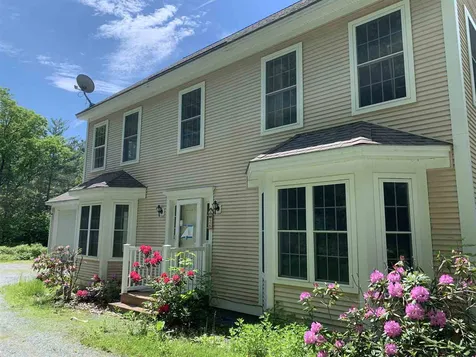 26 Norris Road Orford NH 03777
