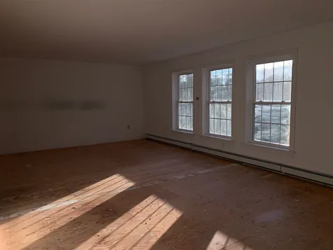 26 Norris Road Orford NH 03777