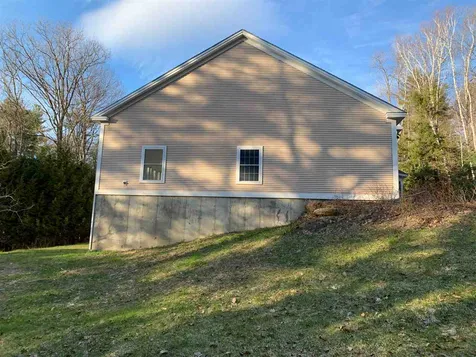 26 Norris Road Orford NH 03777