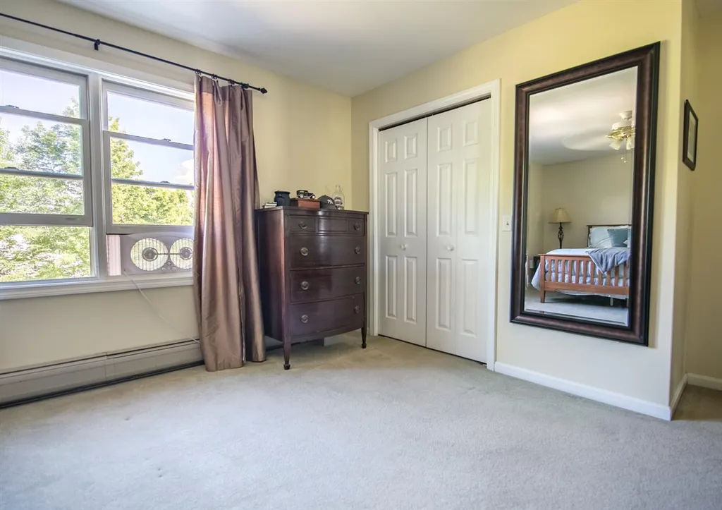 17 Craftsbury Court Essex VT 05452