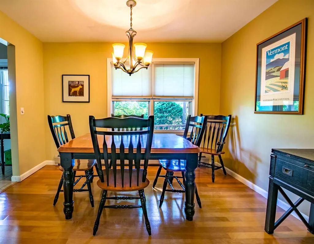 17 Craftsbury Court Essex VT 05452