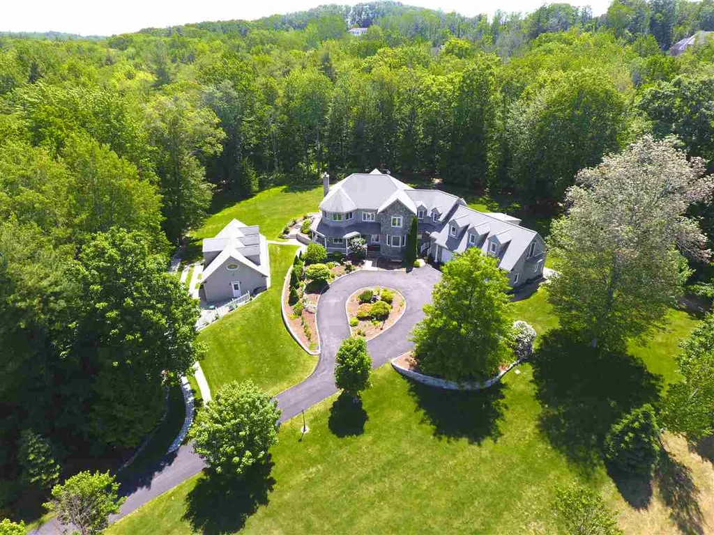 1 Burgundy Terrace Bedford NH 03110