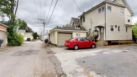 604 Pine Street Manchester NH 03104