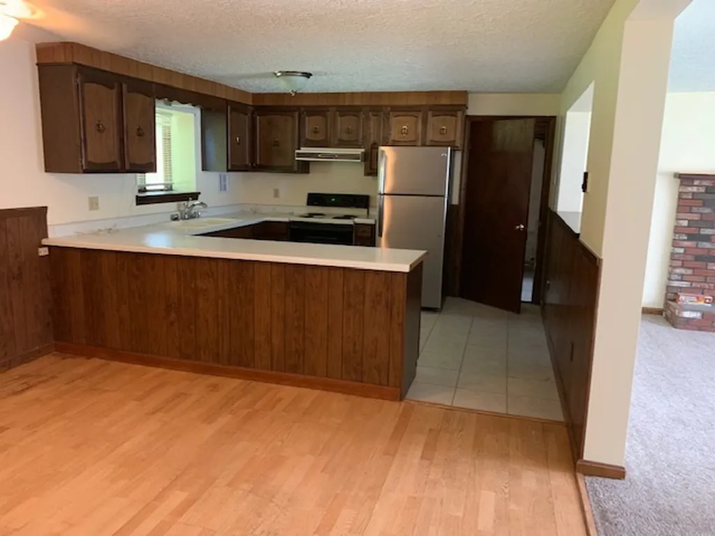 123 Old Derry Road Londonderry NH 03053