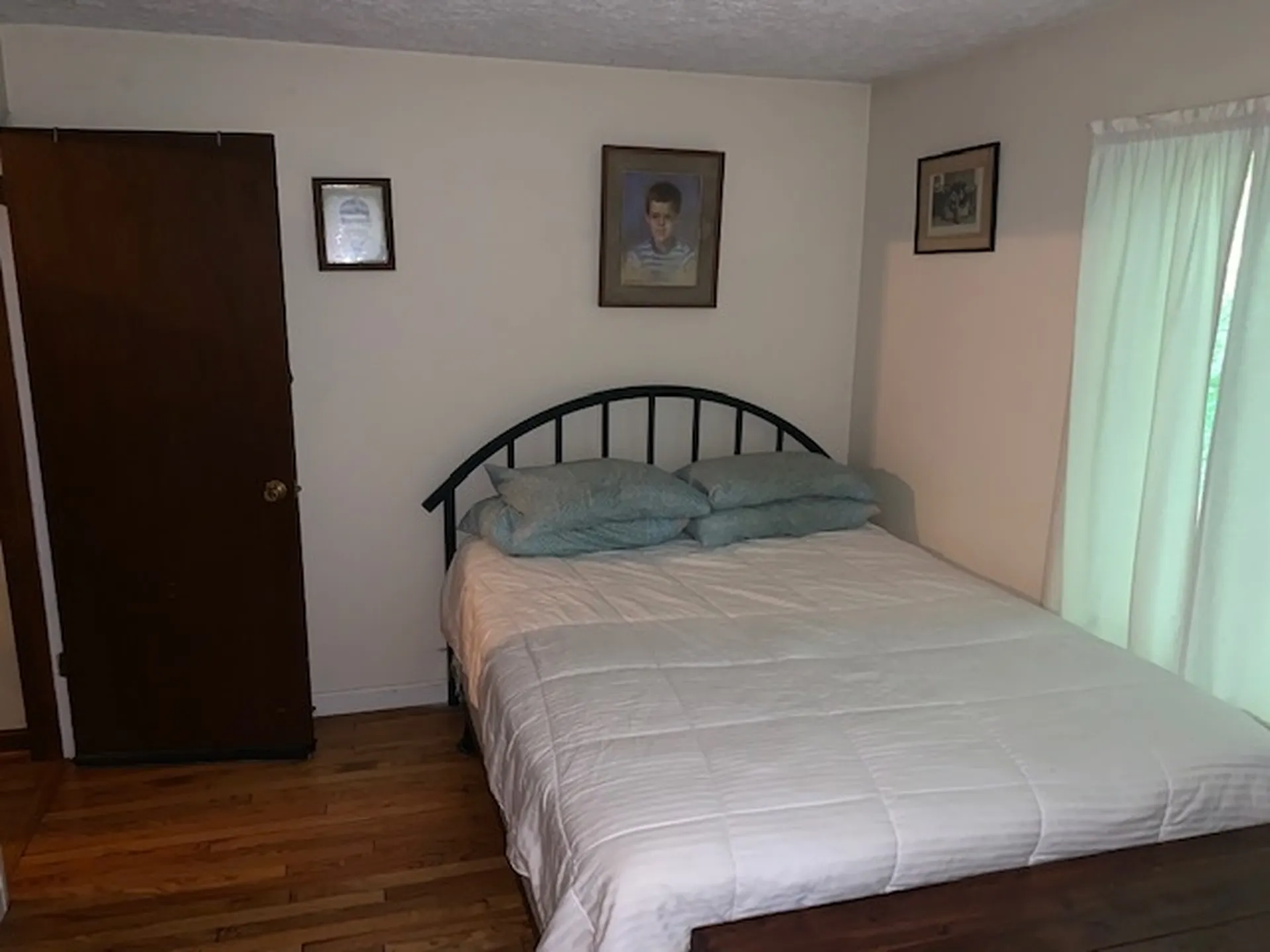 123 Old Derry Road Londonderry NH 03053