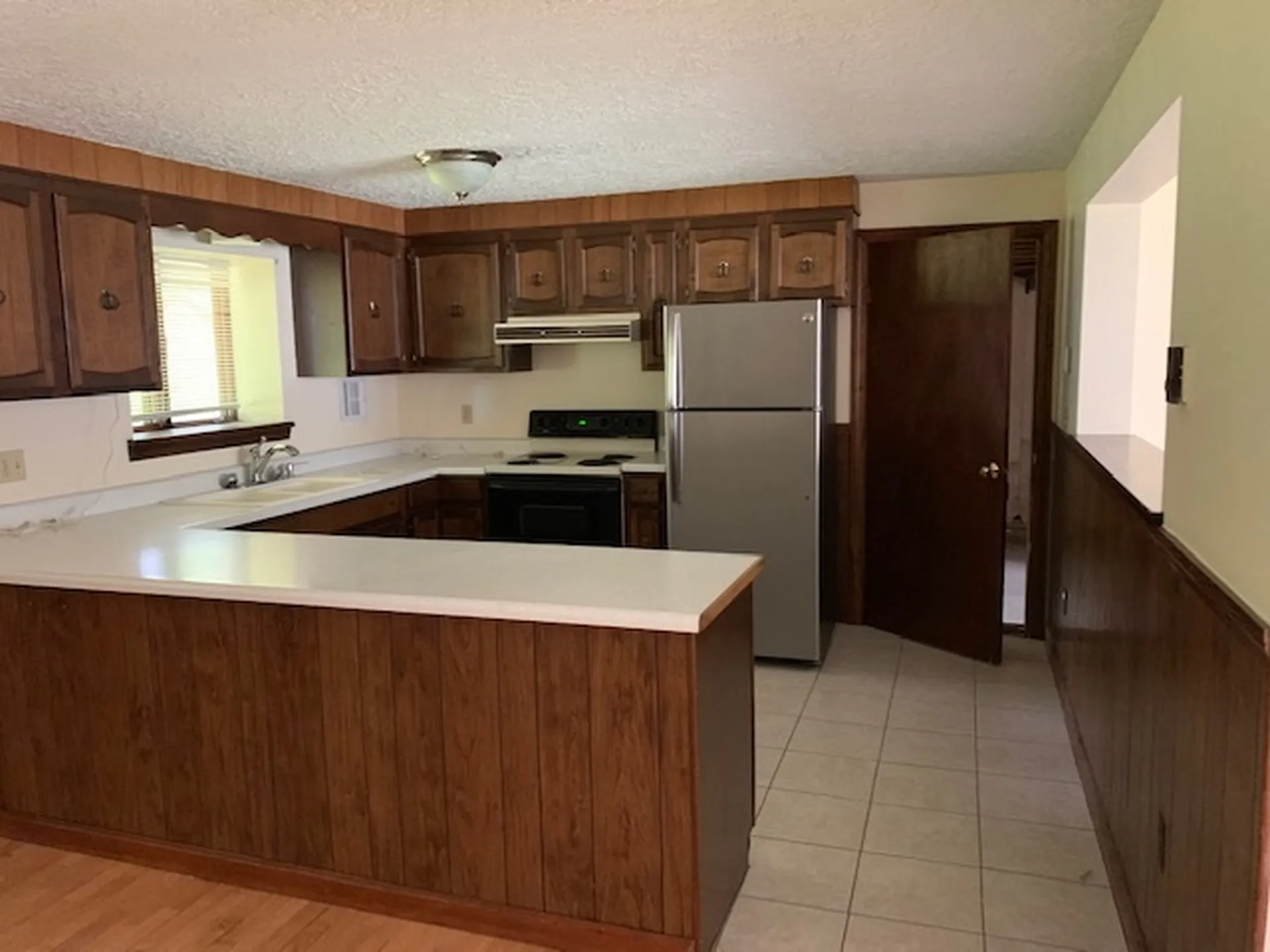 123 Old Derry Road Londonderry NH 03053