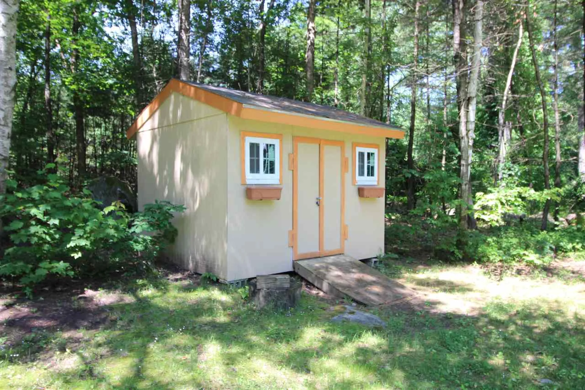 123 Old Derry Road Londonderry NH 03053