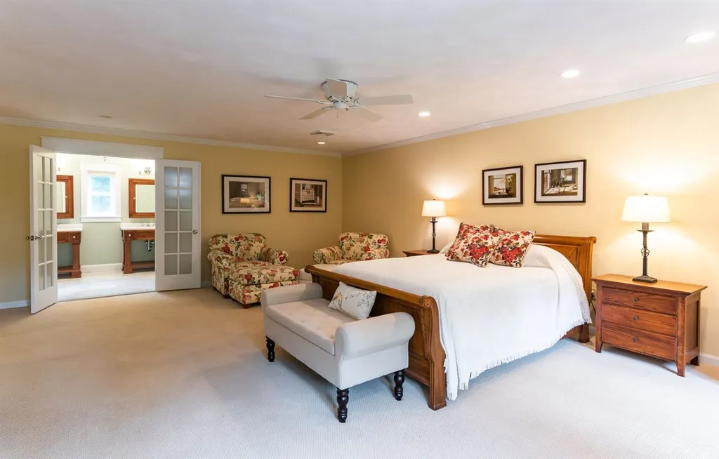 7 Cameron Drive Hollis NH 03049