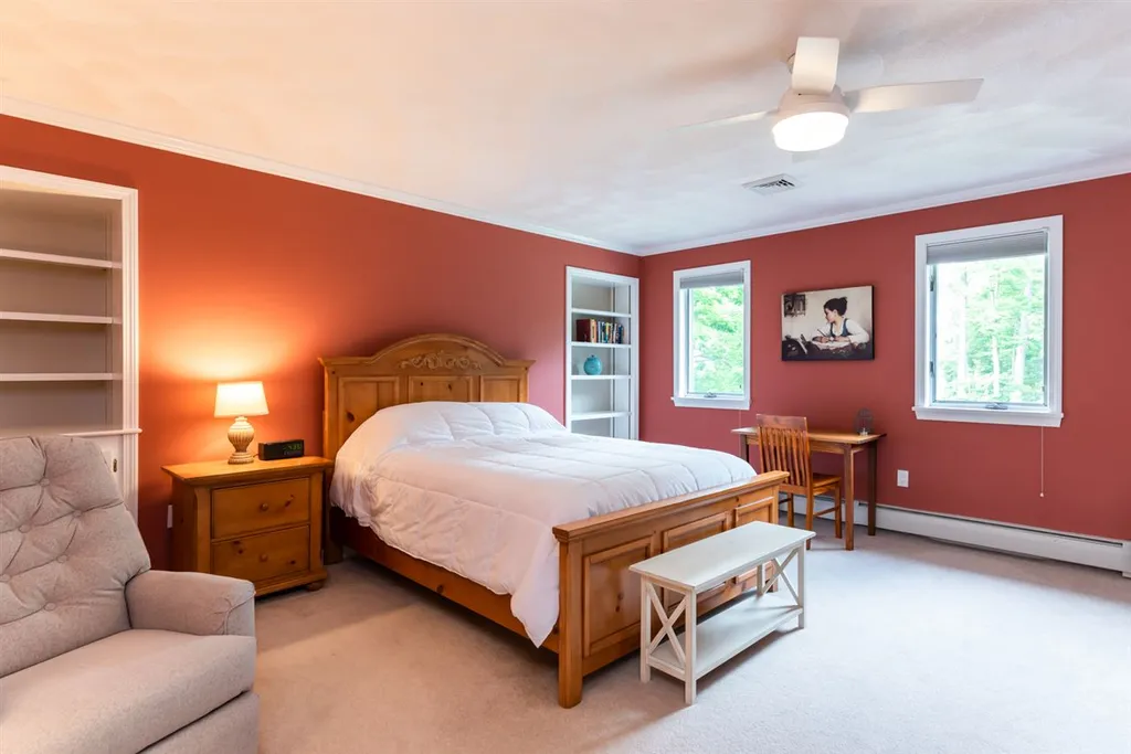 7 Cameron Drive Hollis NH 03049