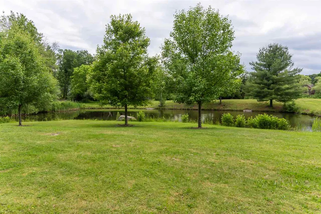 7 Cameron Drive Hollis NH 03049