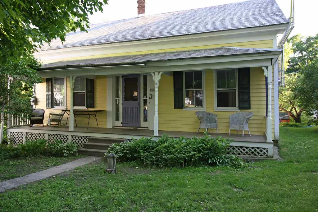 936 Maple Street Salisbury VT 05769