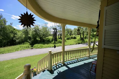 284 Hewitt Hill Road Pomfret VT 05053