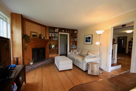 284 Hewitt Hill Road Pomfret VT 05053