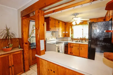 4 Field Street Nashua NH 03060