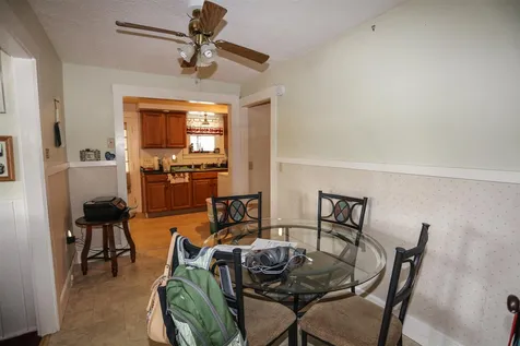 4 Field Street Nashua NH 03060
