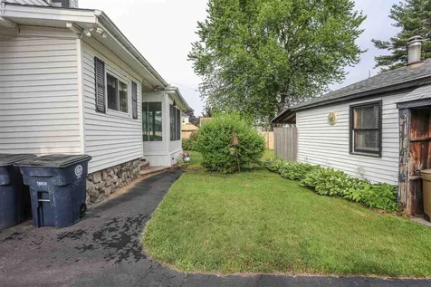 4 Field Street Nashua NH 03060