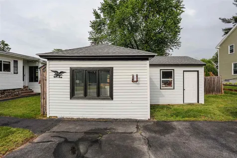 4 Field Street Nashua NH 03060
