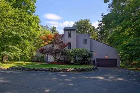 207 Packers Falls Road Durham NH 03824