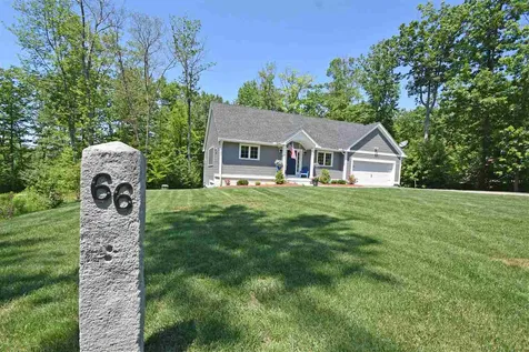 66 Breezy Way Barrington NH 03825