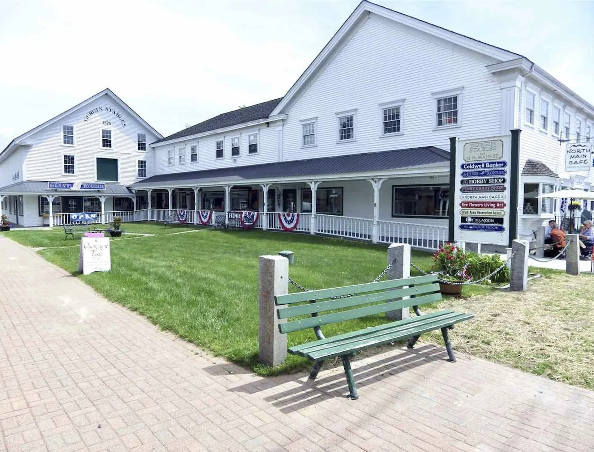15 North Main Street Wolfeboro NH 03894