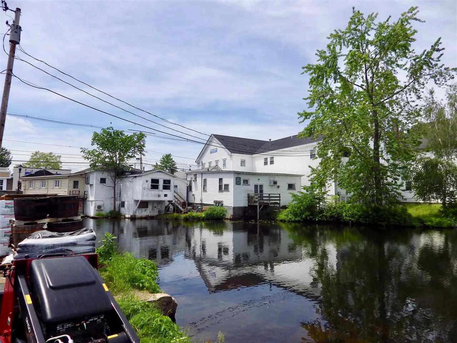 15 North Main Street Wolfeboro NH 03894
