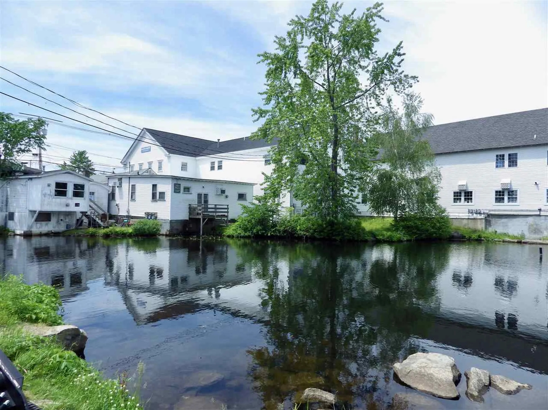 15 North Main Street Wolfeboro NH 03894