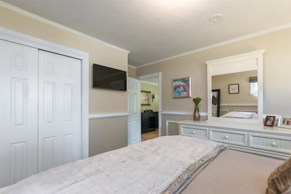 27 Fields Road Portsmouth NH 03801
