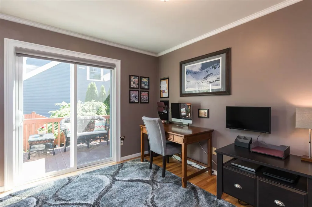 27 Fields Road Portsmouth NH 03801