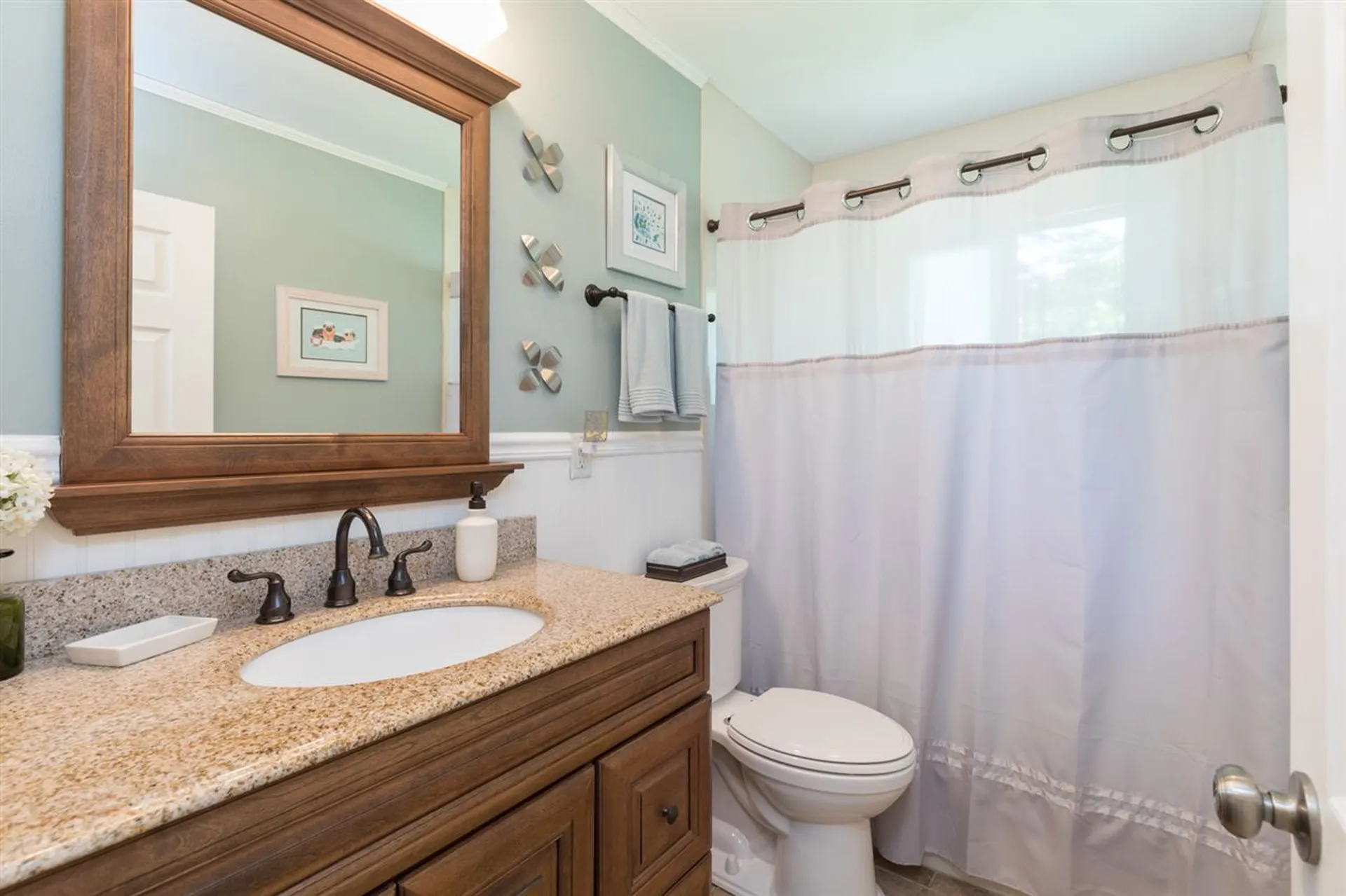 27 Fields Road Portsmouth NH 03801