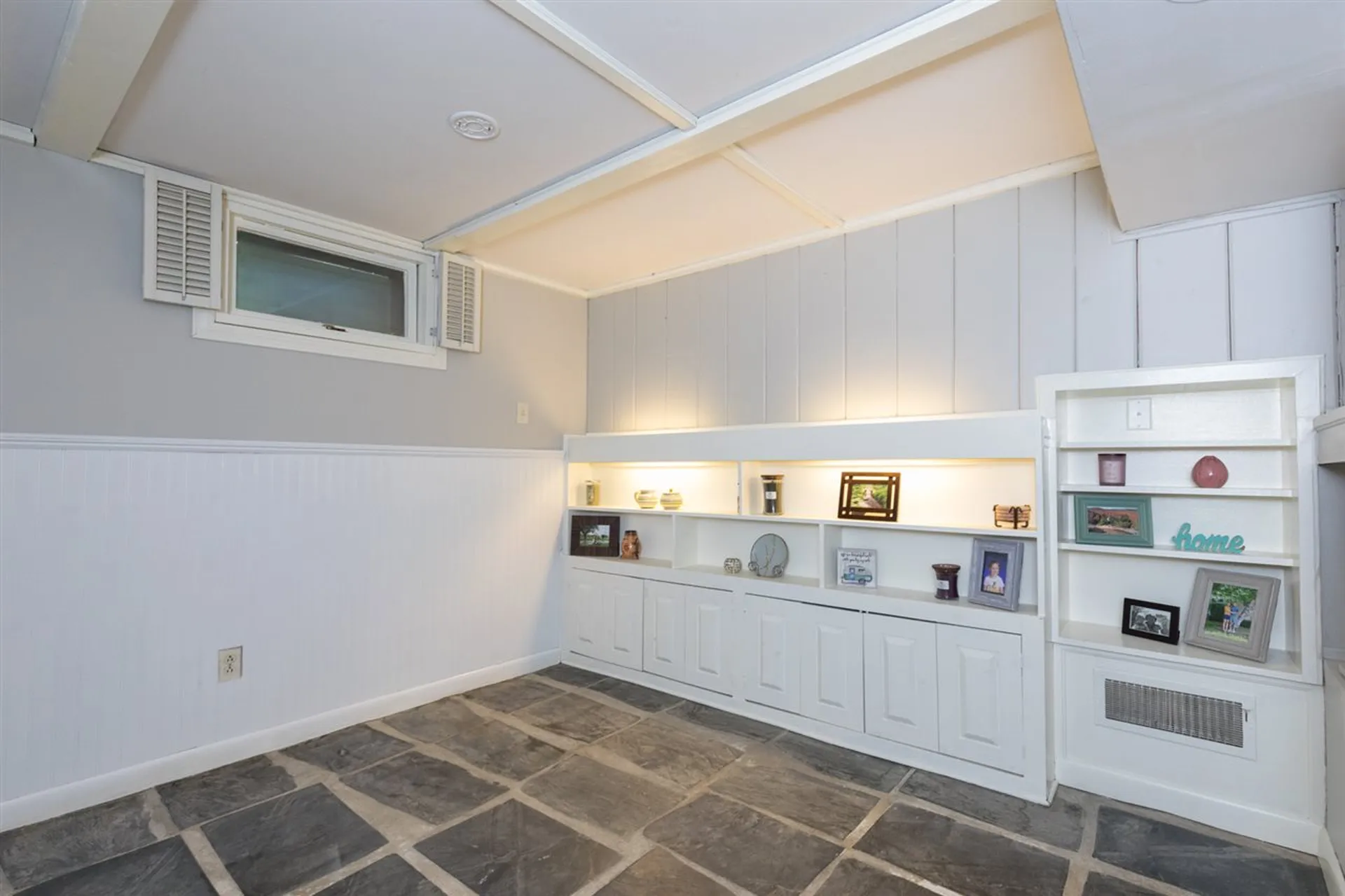 27 Fields Road Portsmouth NH 03801