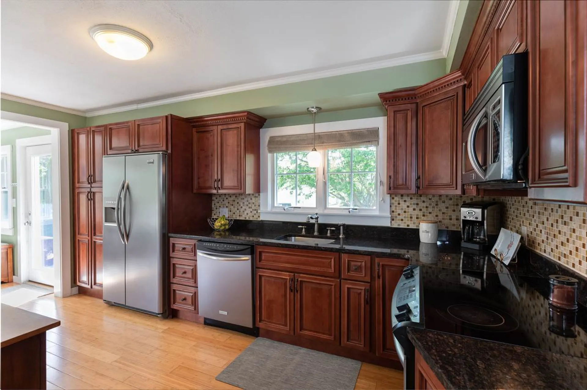 27 Fields Road Portsmouth NH 03801