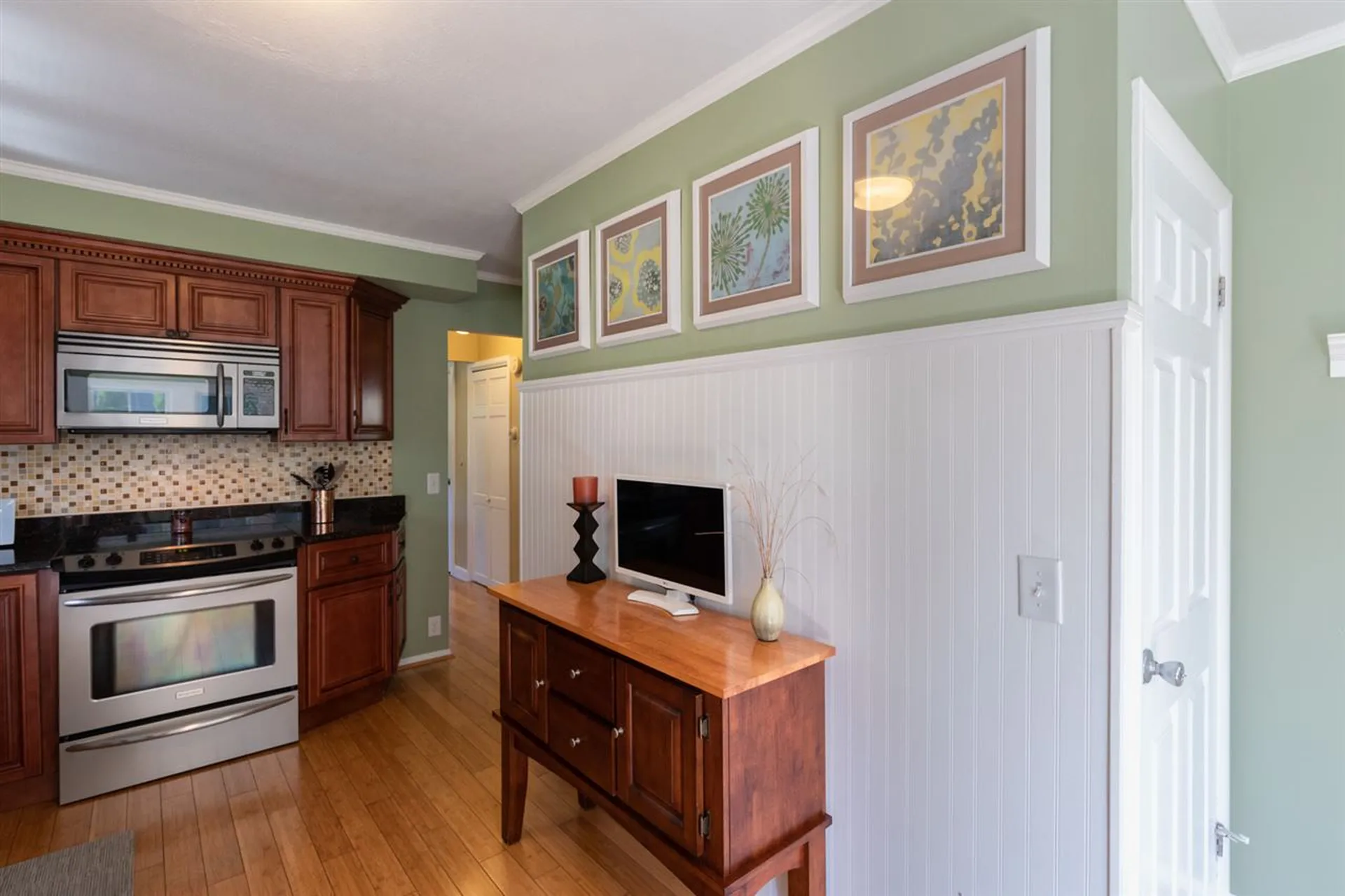 27 Fields Road Portsmouth NH 03801