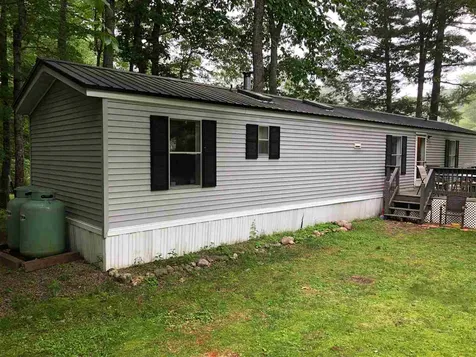 68 Goldfinch Road Barrington NH 03825