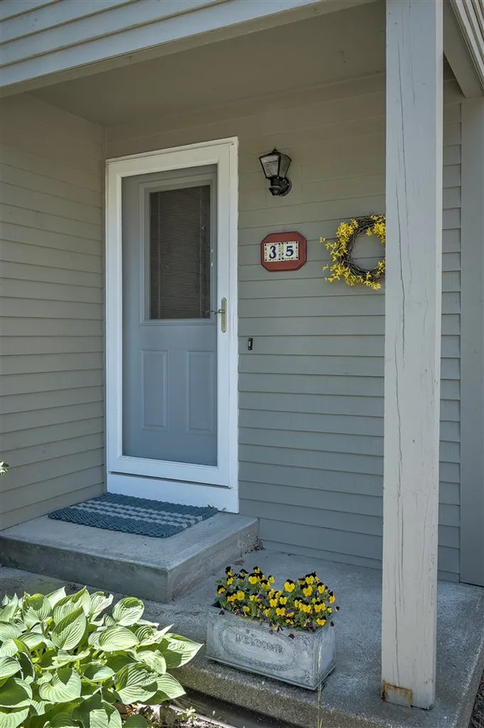35 Base Hill Road Keene NH 03431